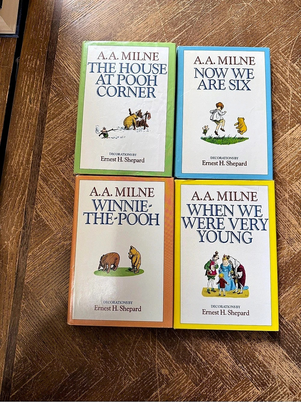 A.A. Milne Winnie-the-Pooh Vintage Books